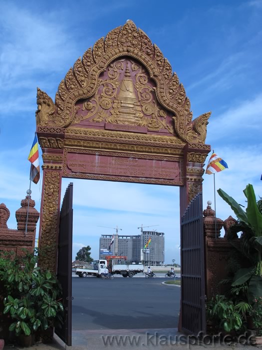 Altes und Neues in Phnom Penh