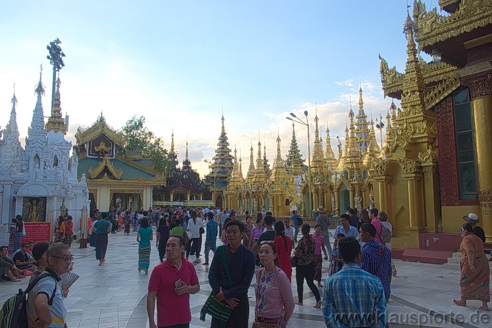 Yangon, Shewdagon-Pagode