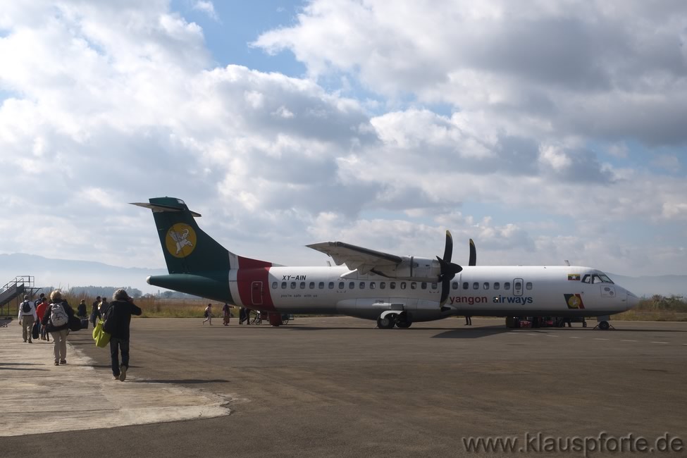Flug zurück nach Yangon mit einer ATR 72
